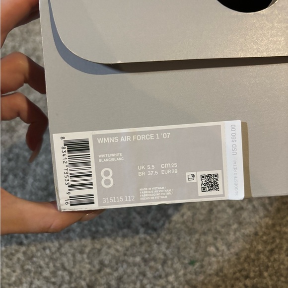 Nike Air Force 1 07 - Picture 9 of 10